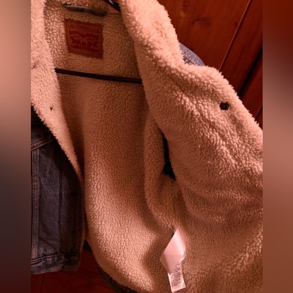 Levi’s 90s sherpa trucker jacket in medium indigo women XS - Picture 7 of 7